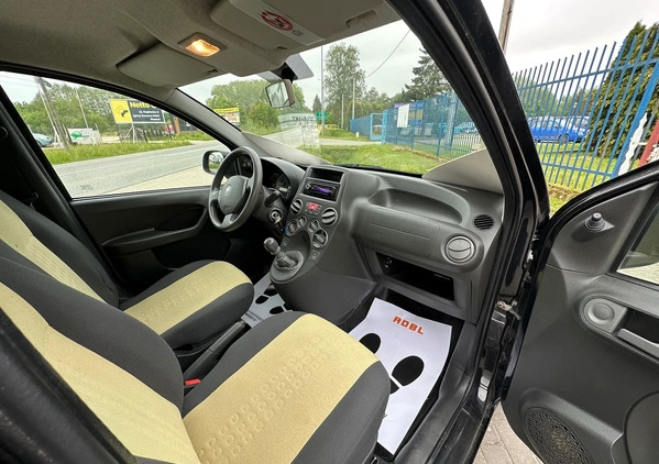 Fiat Panda cena 9750 przebieg: 178000, rok produkcji 2010 z Sławno małe 56